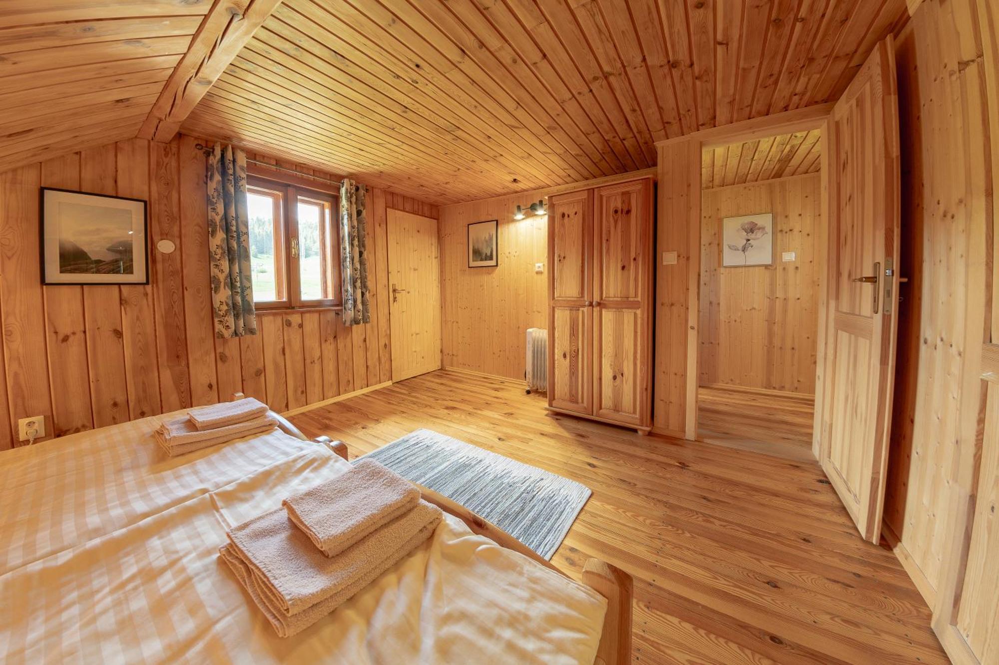 Chaty Snowflakes V Snowpark Lucivna Екстер'єр фото